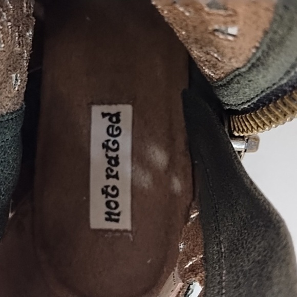 Not Rated Olive Ankle Bootie Cut-Outs Side Zipper Detailing EUC Size 7.5 - Picture 12 of 13